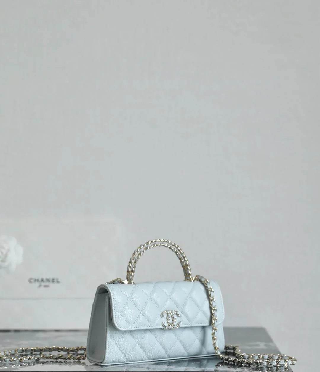 Tasche Classic Flap Eisgrau – Chanel